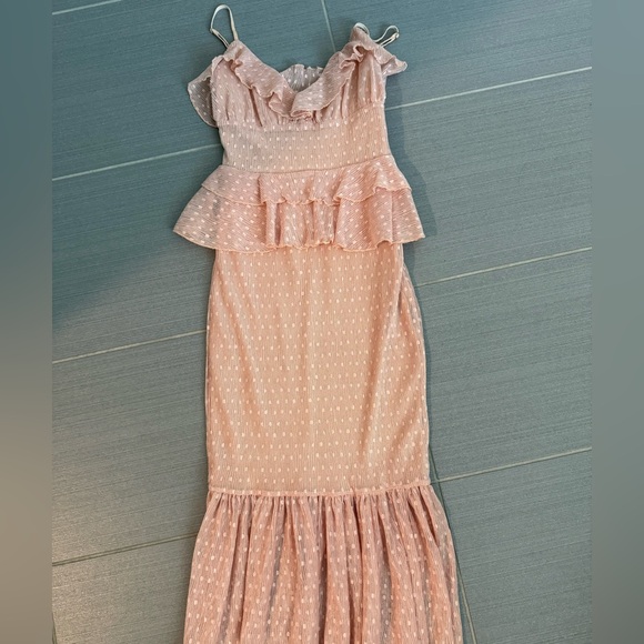 Song of Style Elegant Pink Ruffle Dress - Picture 3 of 5